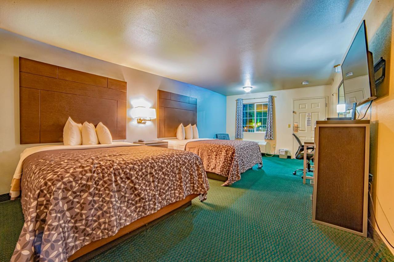 Turlock Inn מראה חיצוני תמונה